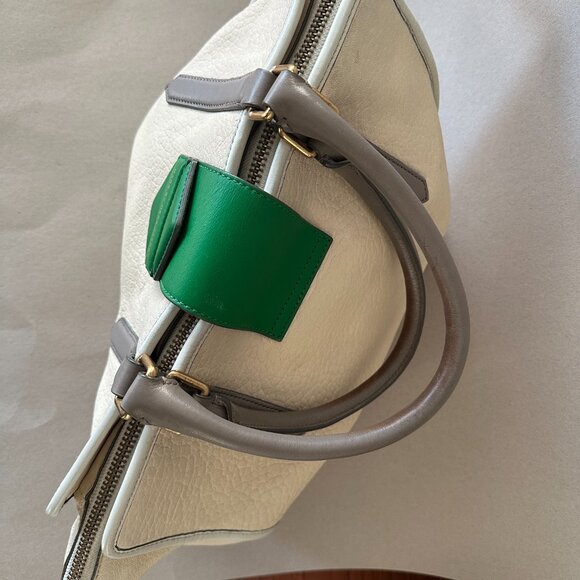 Brand: MARC by Marc Jacobs Style: Sheltered Island Handbag - Picture 3 of 5